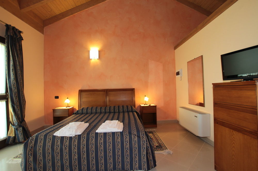 Agriturismo Tre Rondini Legnago Exterior foto